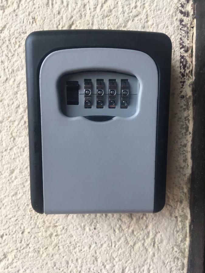 Apartamento L' Escala Exterior foto